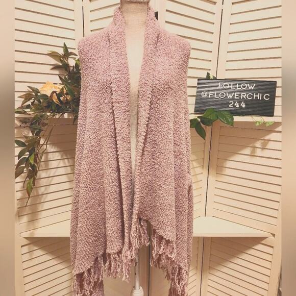 BAREFOOT DREAMS NEW FUZZY ROSE BALLET PINK POCKETS WITH FRINGE ONE SIZE WRAP - Picture 2 of 8